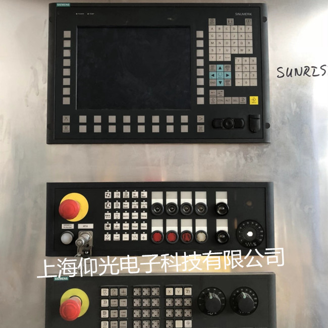 通快激光機西門子系統(tǒng)維修6FC5203-0AB50-0AA2顯示屏花屏修理