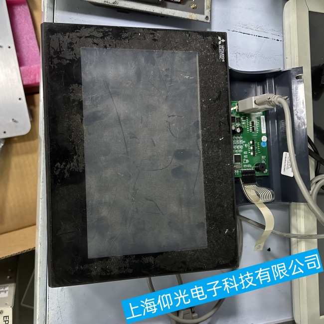 重慶三菱觸摸屏A985GOT-TBD無(wú)法開機(jī)或突然關(guān)機(jī)故障維修免費(fèi)檢測(cè)